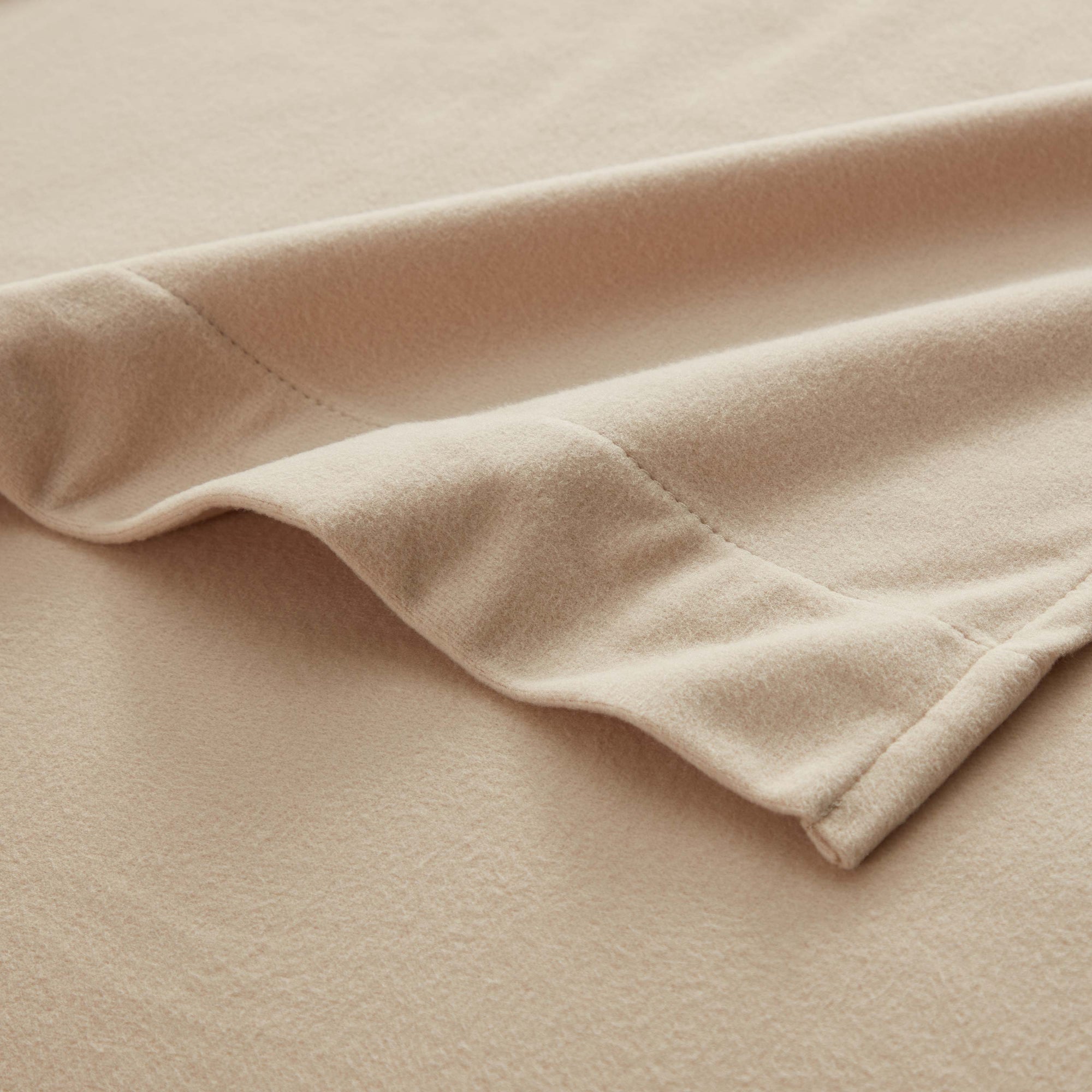 1500 Supreme Collection Microfiber Flannel Sheet Set Beige Queen