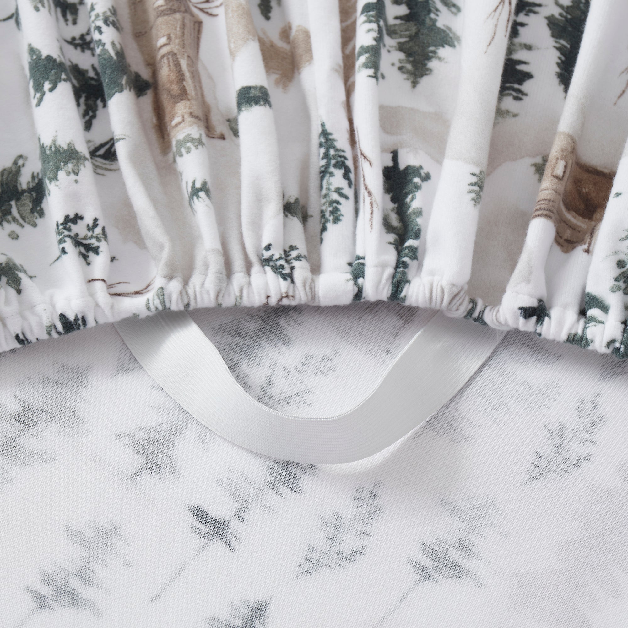 Winter Cabin Flannel 4-Piece Sheet Set