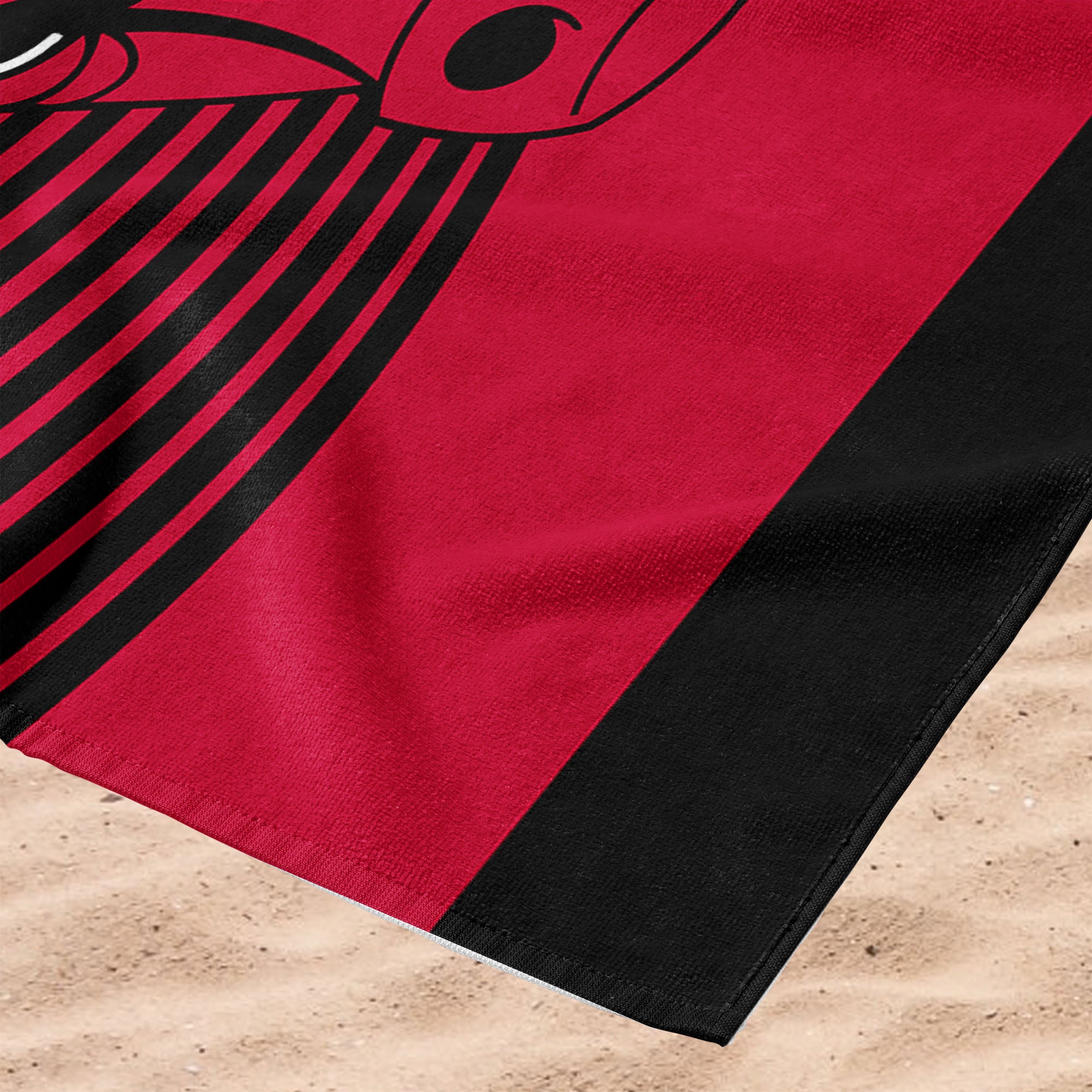 NBA Officially Licensed Chicago Bulls 30" x 60" Beach Towel