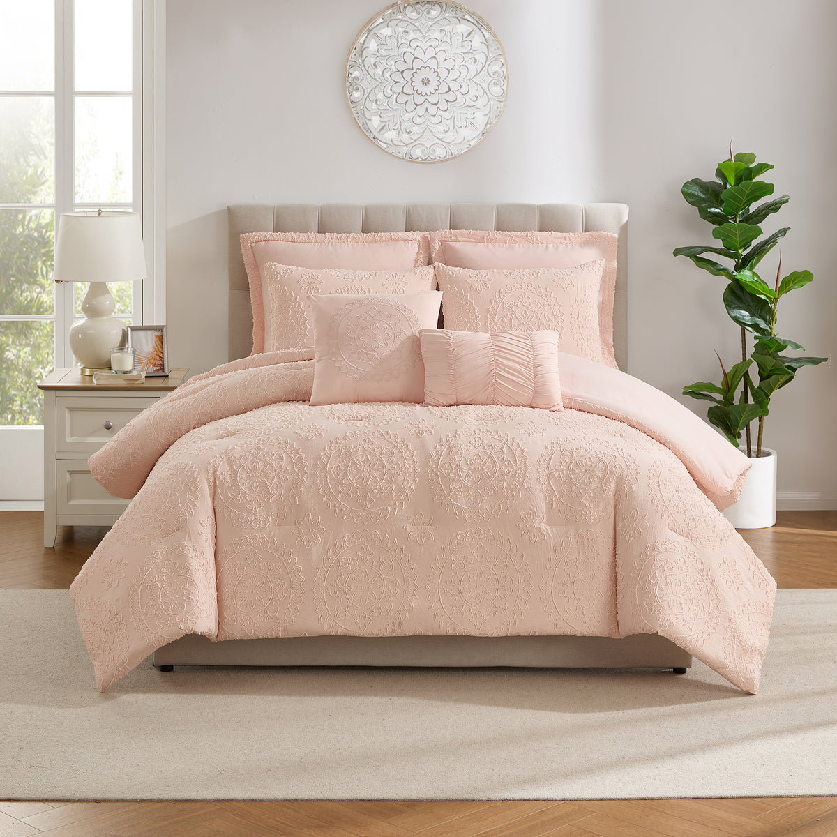 7 Piece Medallion Clip Jacquard Comforter and Dec Pillow Set