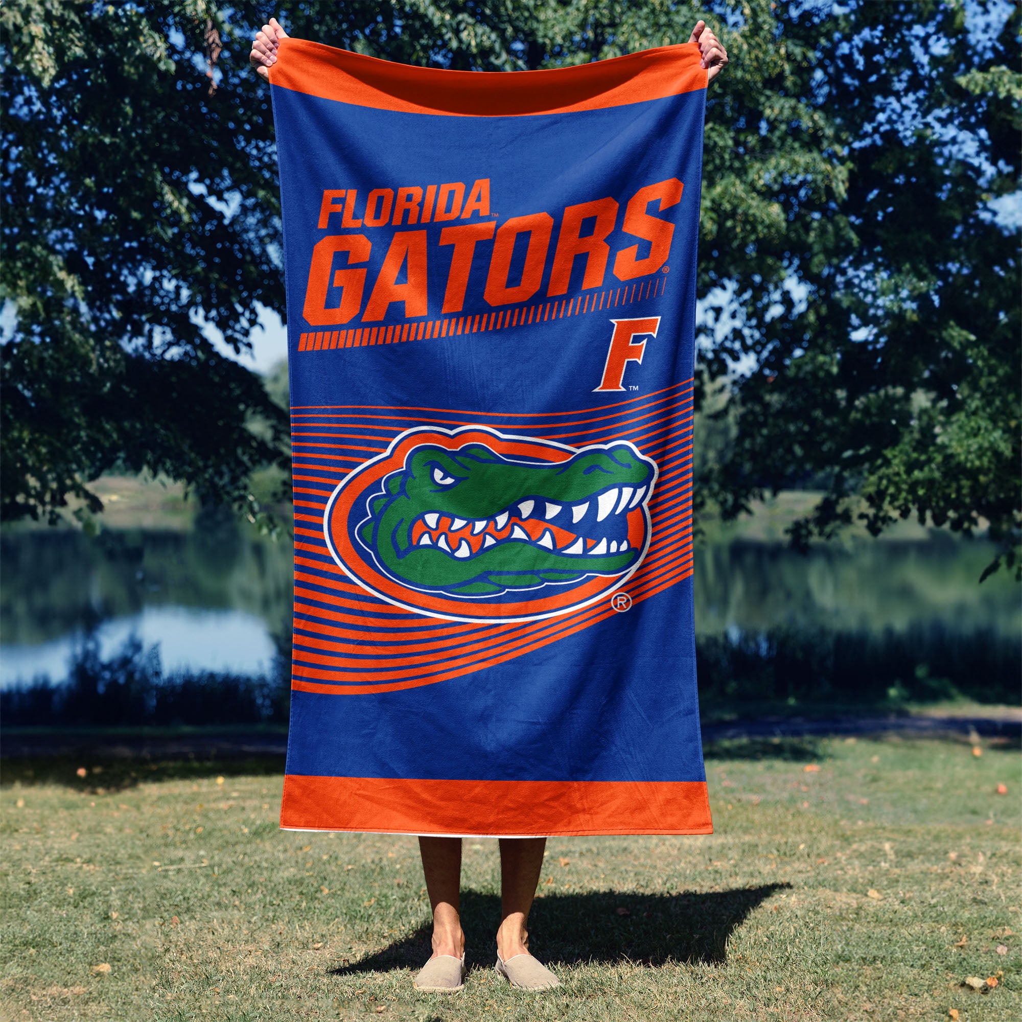 NCAA Florida Gators 30" x 60" Beach Towel