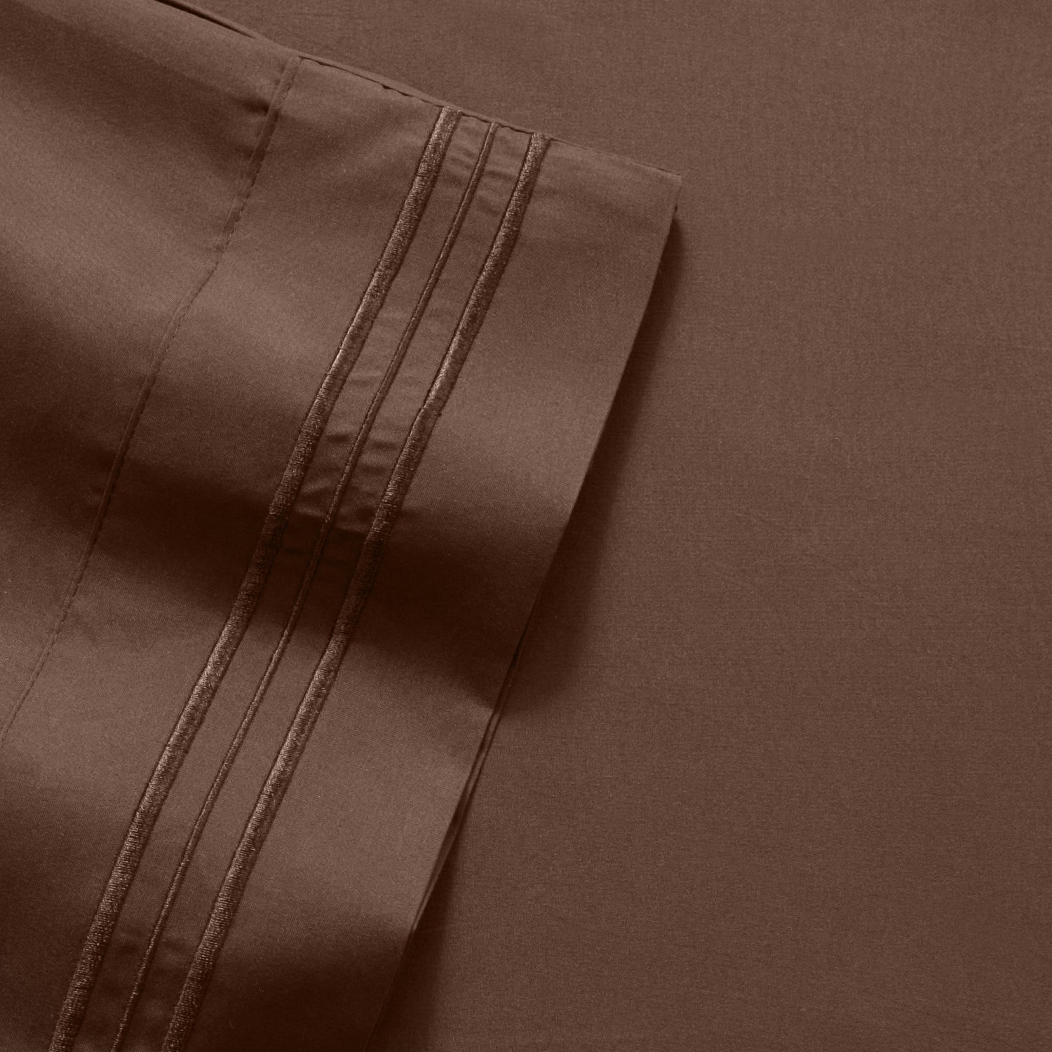 Basic 5-Piece Bed in a Bag  Set Chocolate - Corner Straps
