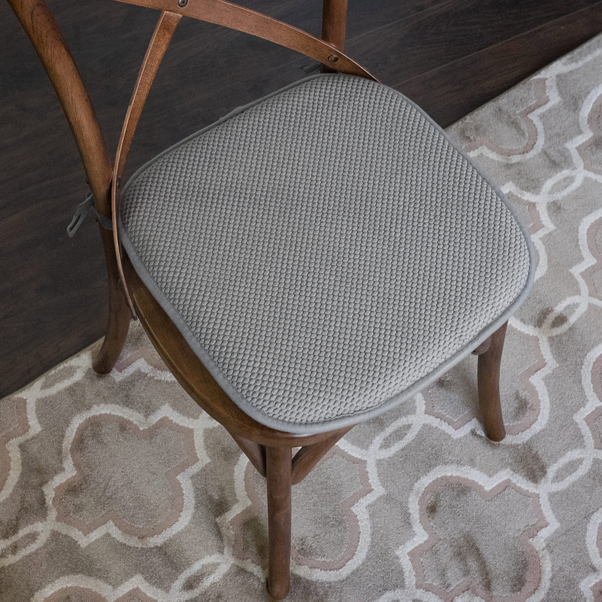 Honeycomb Memory Foam Non-Slip 16" x 16" Chair Cushions with ties