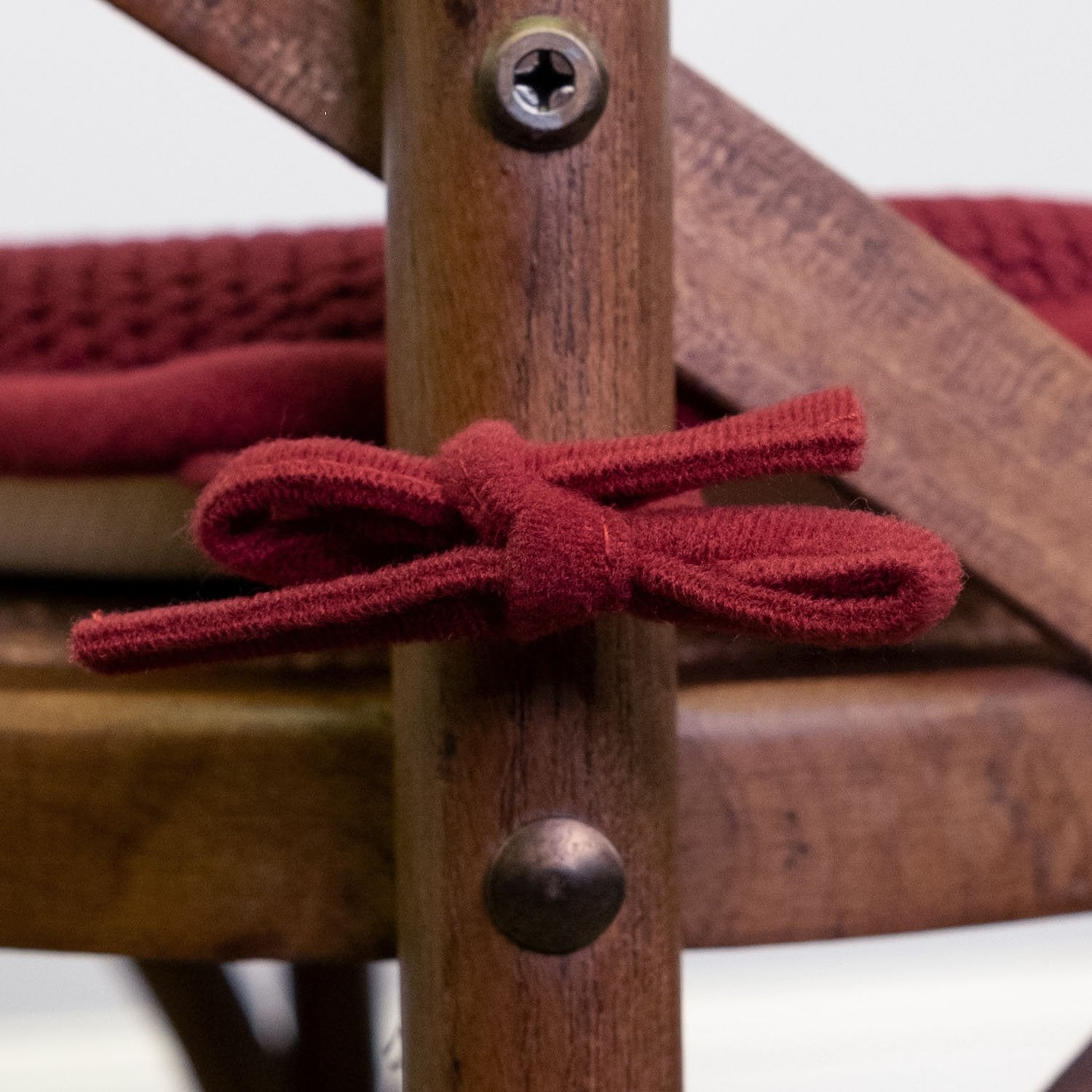 Honeycomb Chair Cushion Set with Ties Burgundy - Ties