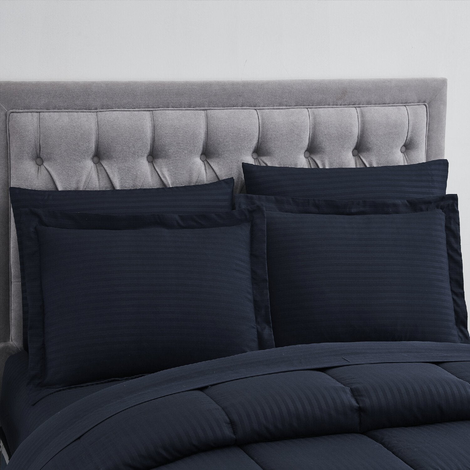 Dobby Stripe 8-Piece Bed In A Bag Comforter Set Navy - Shams