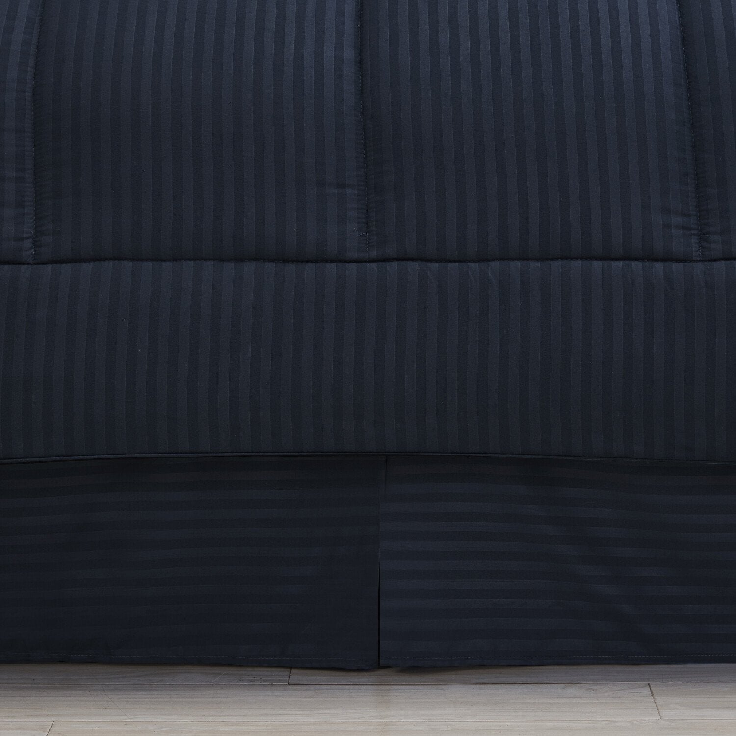 Dobby Stripe 8-Piece Bed In A Bag Comforter Set Navy - Bedskirt