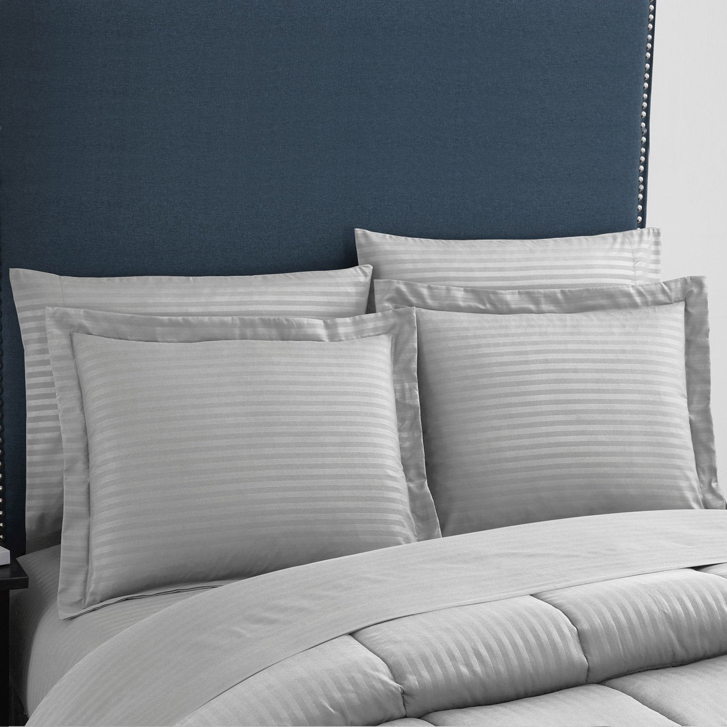 Dobby Stripe 8-Piece Bed In A Bag Comforter Set Silver - Shams