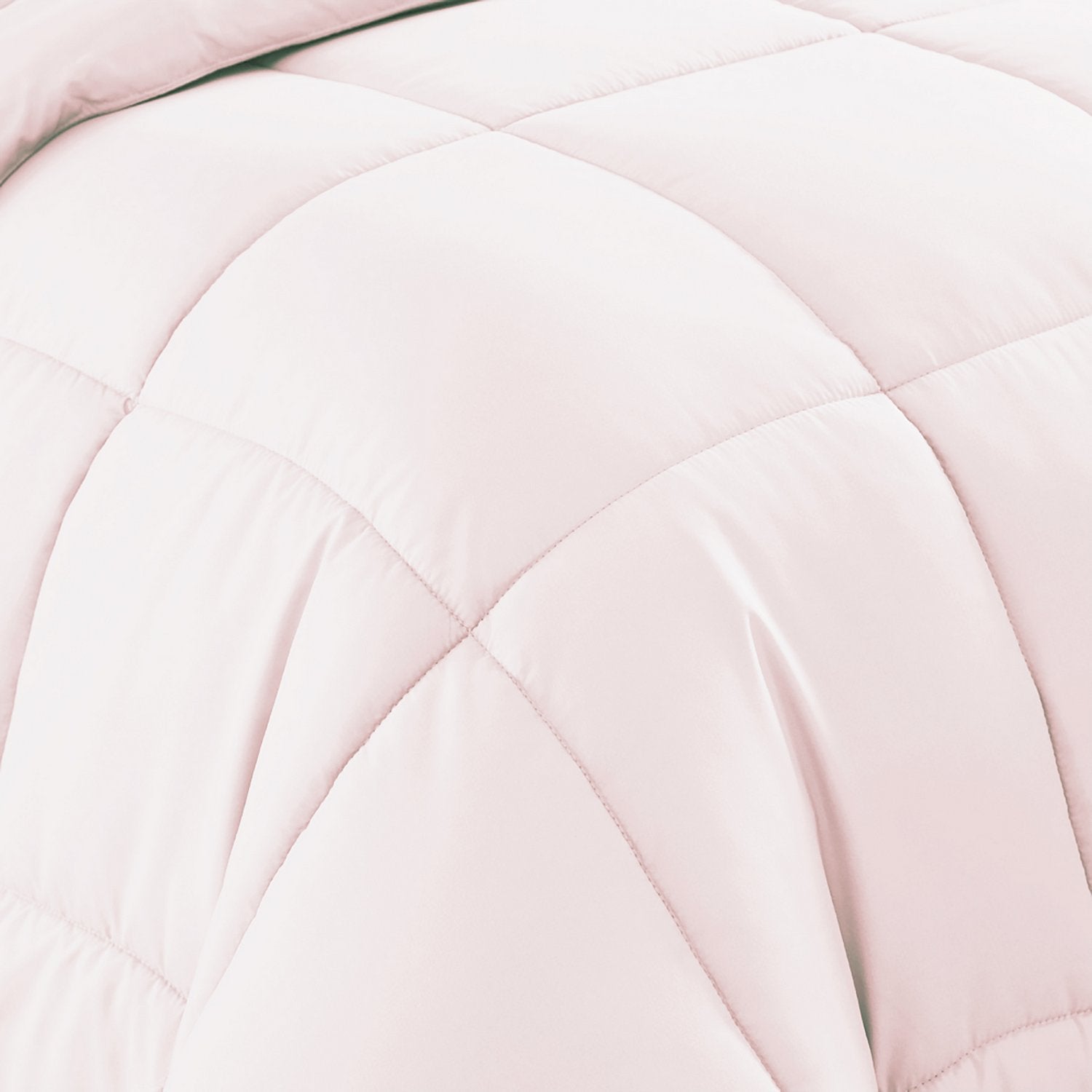 Down Alternative Comforter Pale Pink - Comforter Detail