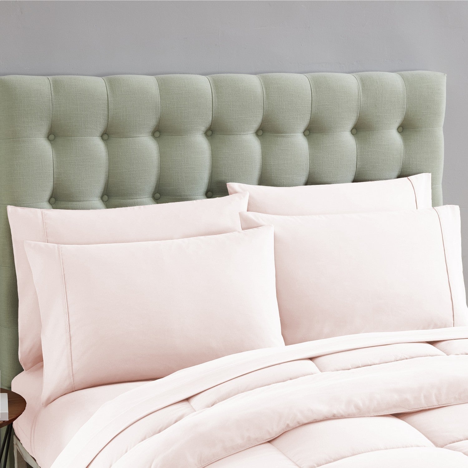 Essential 7-Piece Bed in a Bag Set Pale Pink - Shams