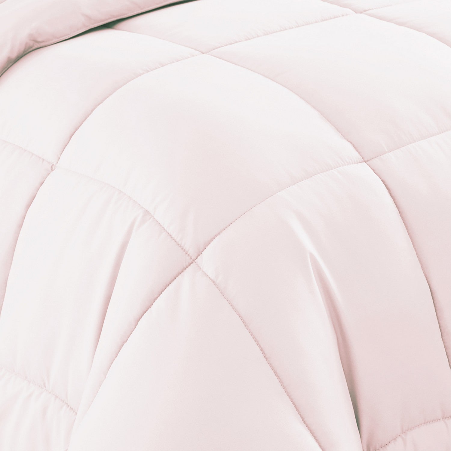 Essential 7-Piece Bed in a Bag Set Pale Pink - Detail