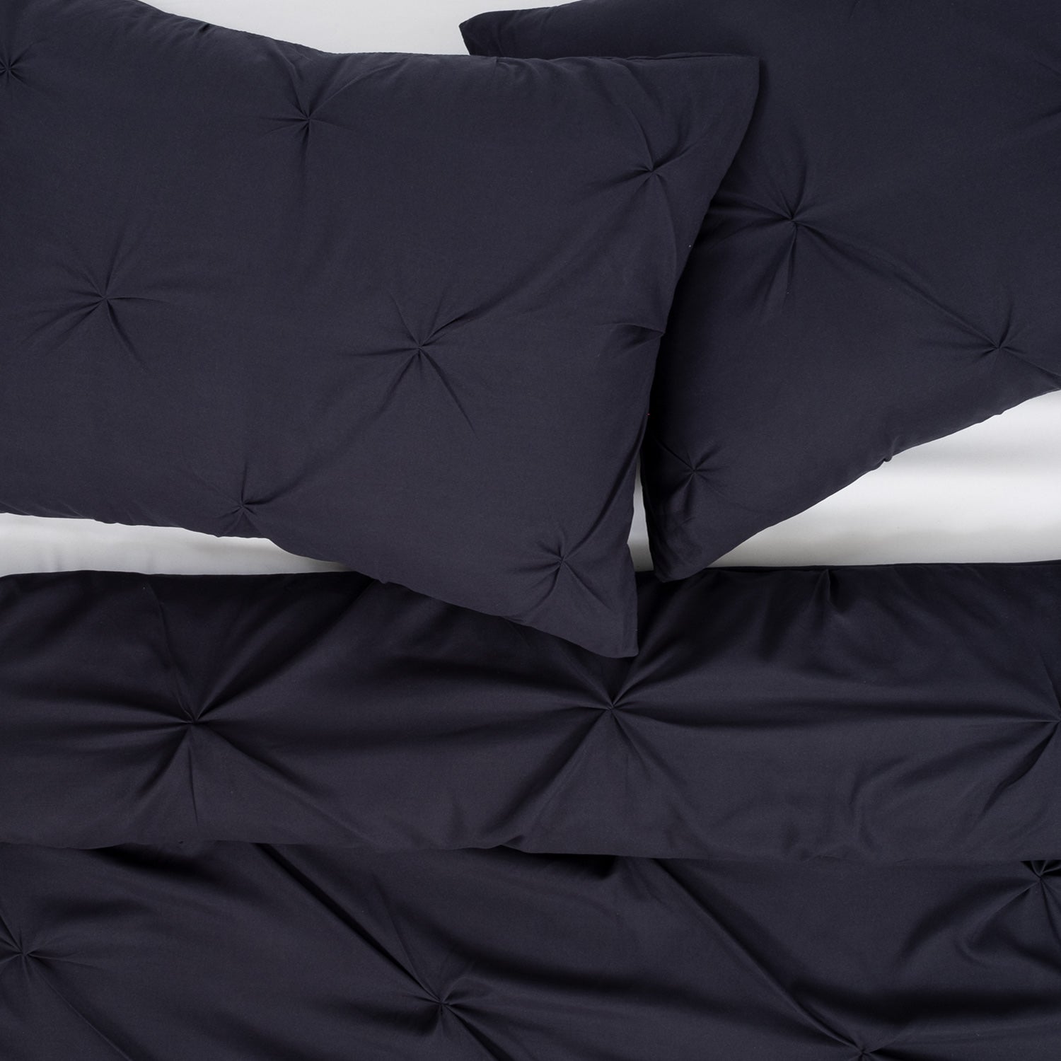 Hudson Pinch Pleat 3-Piece Duvet Set Navy - Shams