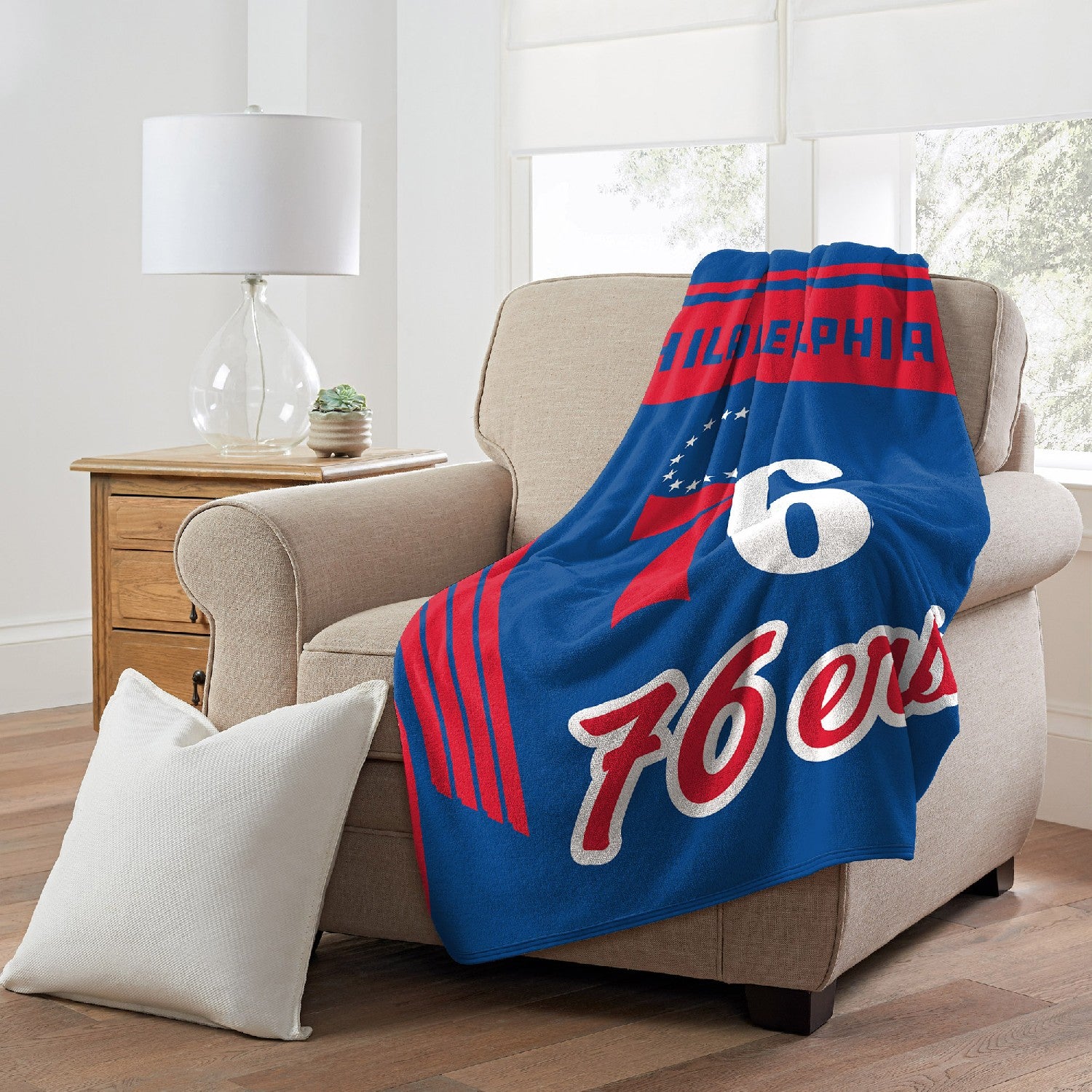 NBA Throw Blanket Philadelphia 76ers - Couch