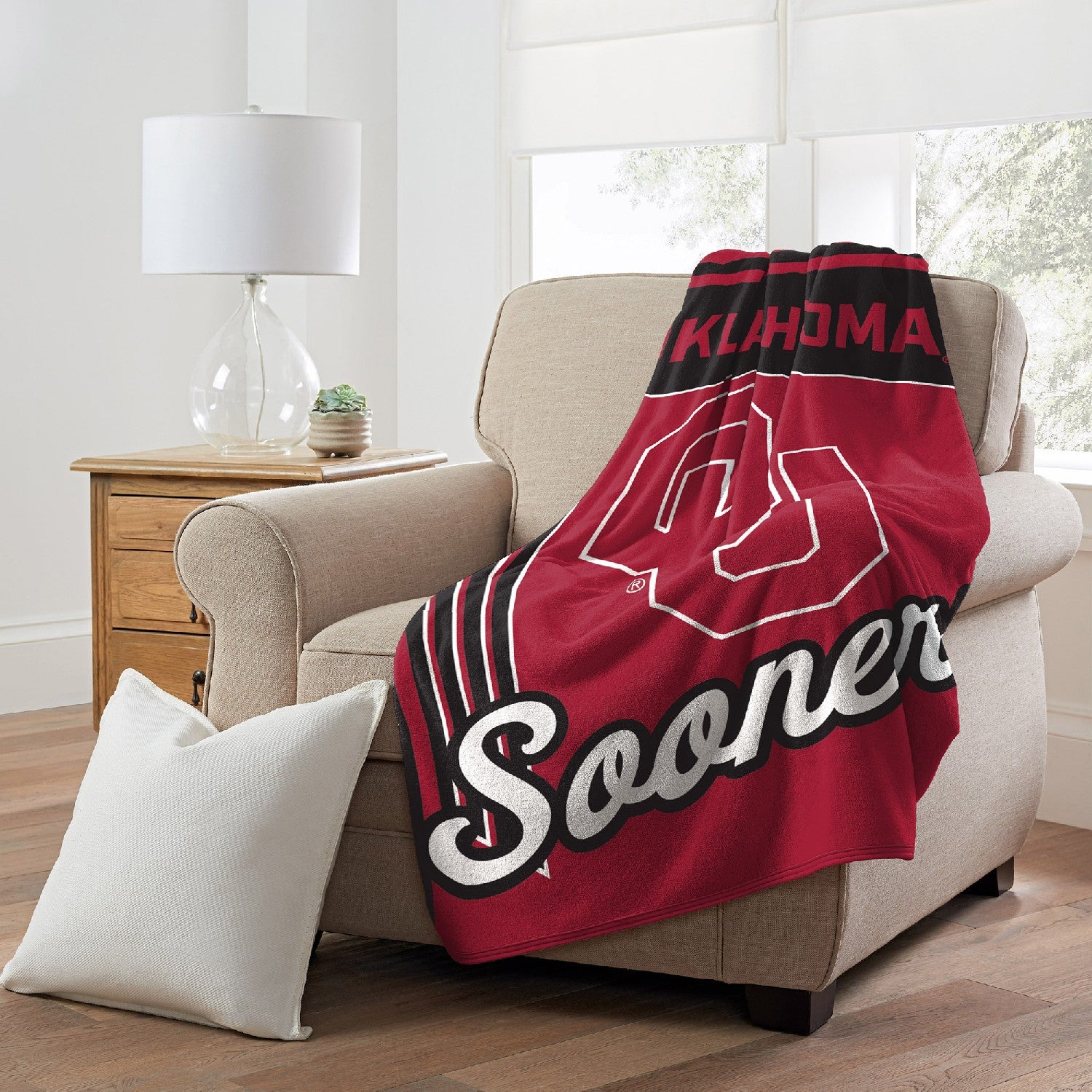 NCAA Throw Blanket Oklahoma Sooners - Couch
