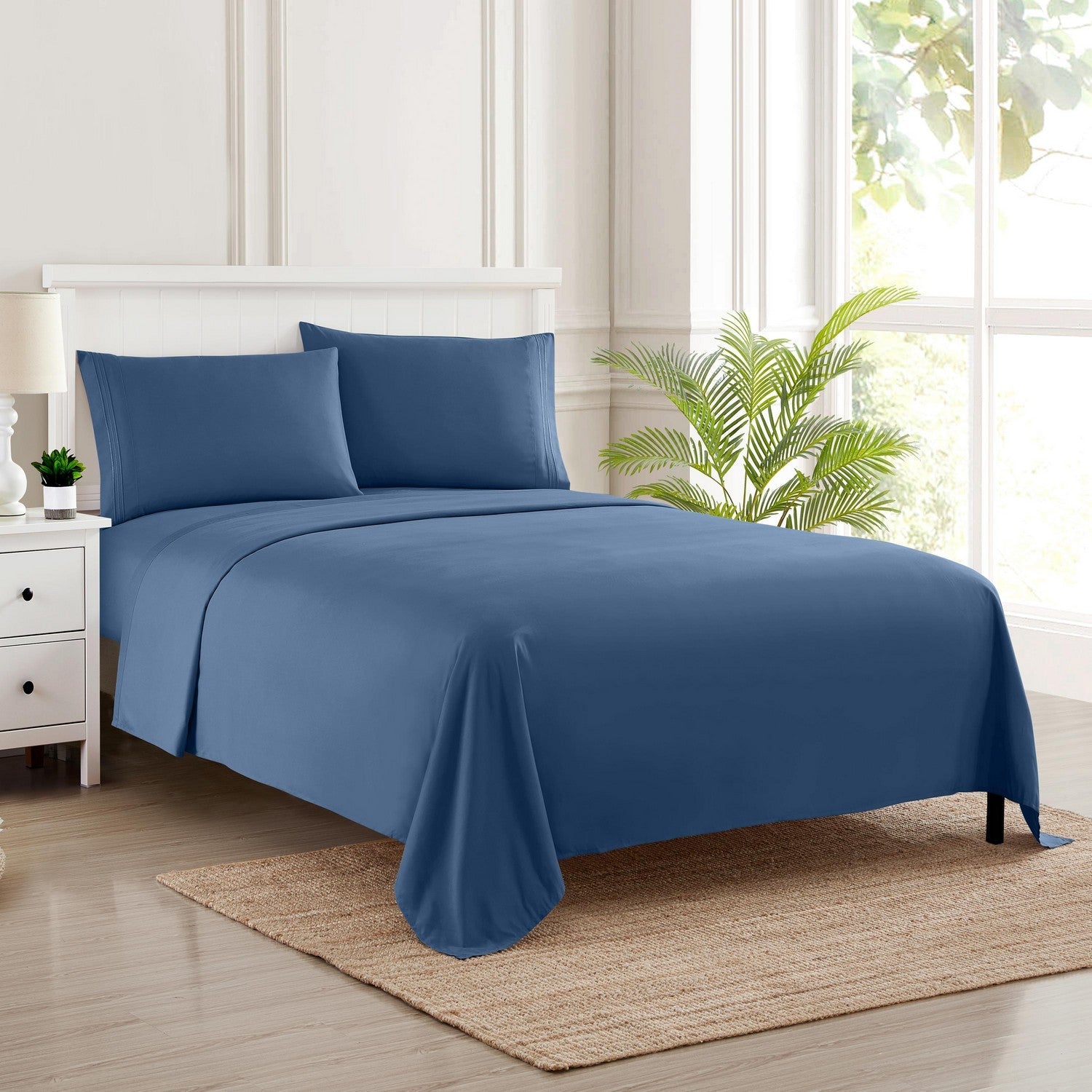 Classic 4-Piece Bed Sheet Set (Denim) - Bed