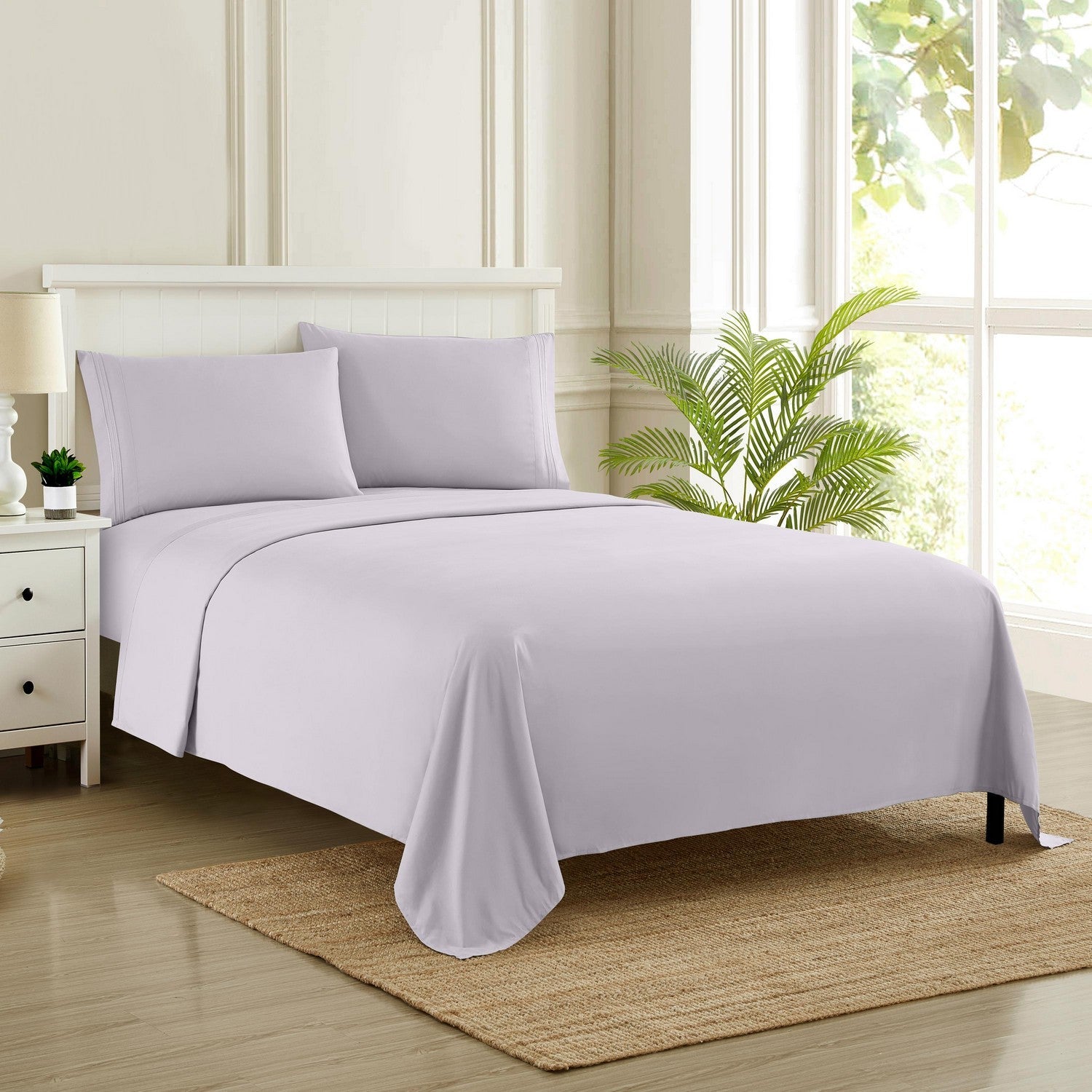Classic 4-Piece Bed Sheet Set (Lilac) - Bed