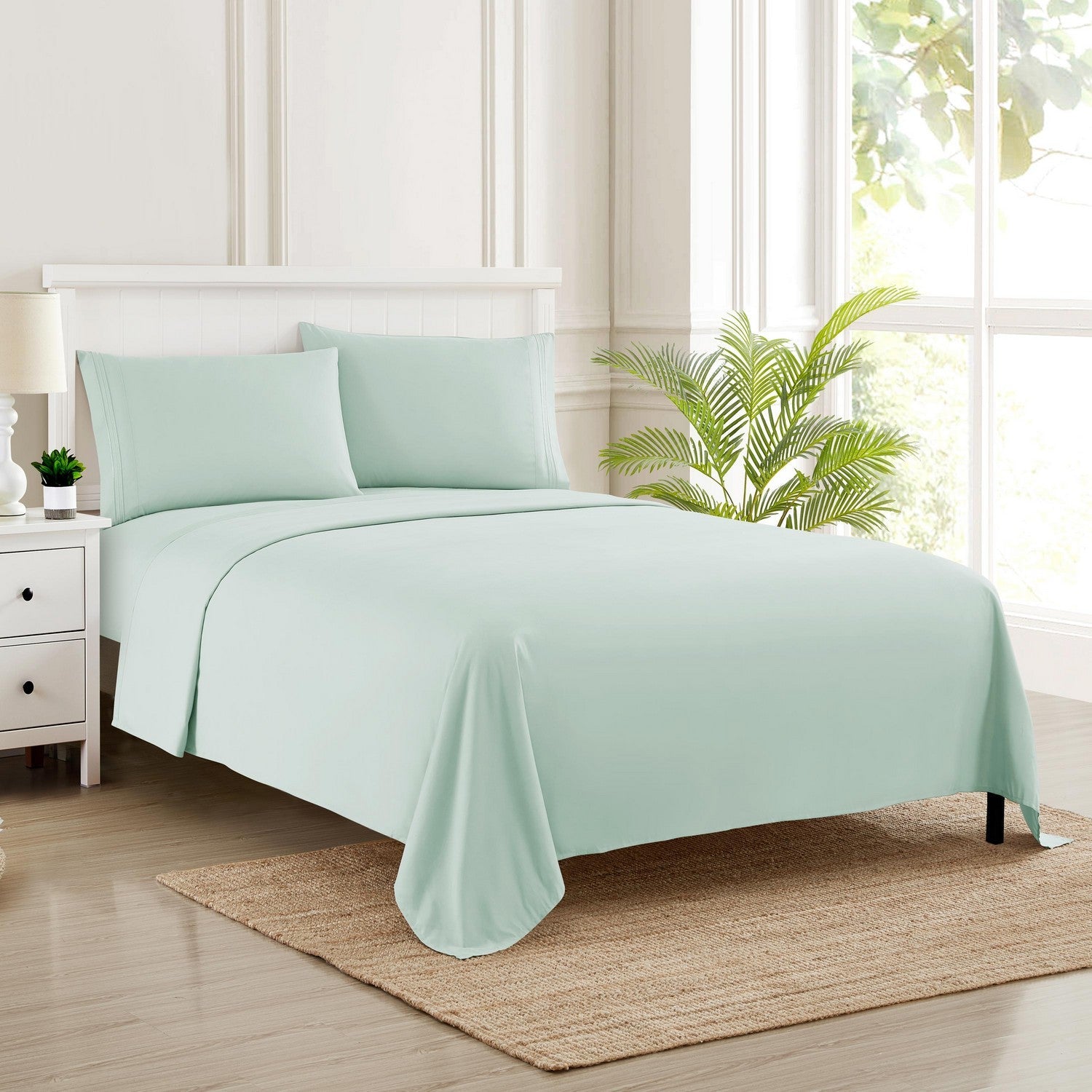 Classic 4-Piece Bed Sheet Set (Mint) - Bed