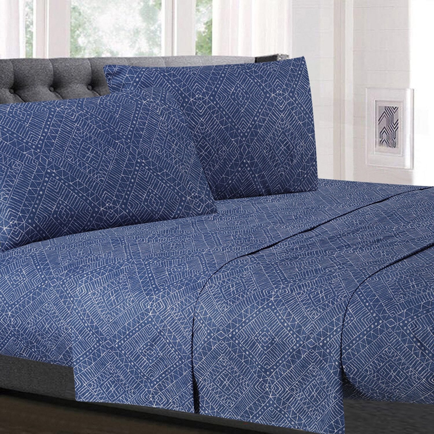 Classic 4-Piece Bed Sheet Set (Parkview Blue Diamond) - Bed