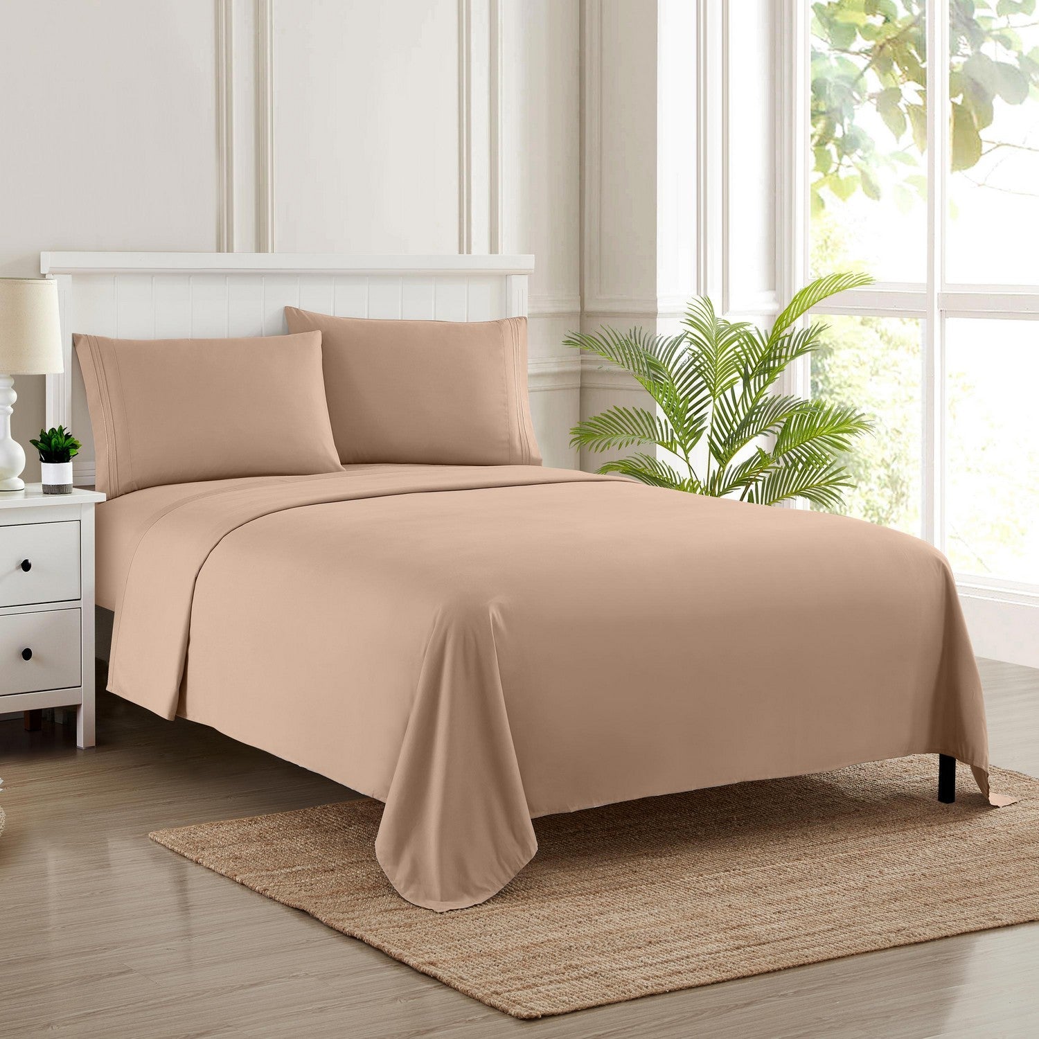 Classic 4-Piece Bed Sheet Set (Taupe) - Bed