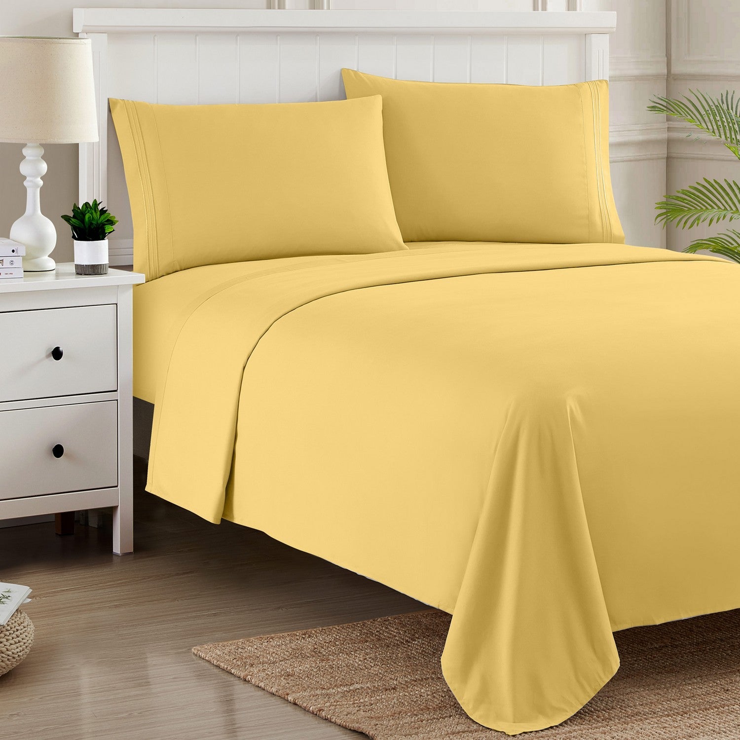 Classic 4-Piece Bed Sheet Set (Yellow) - Bed 2