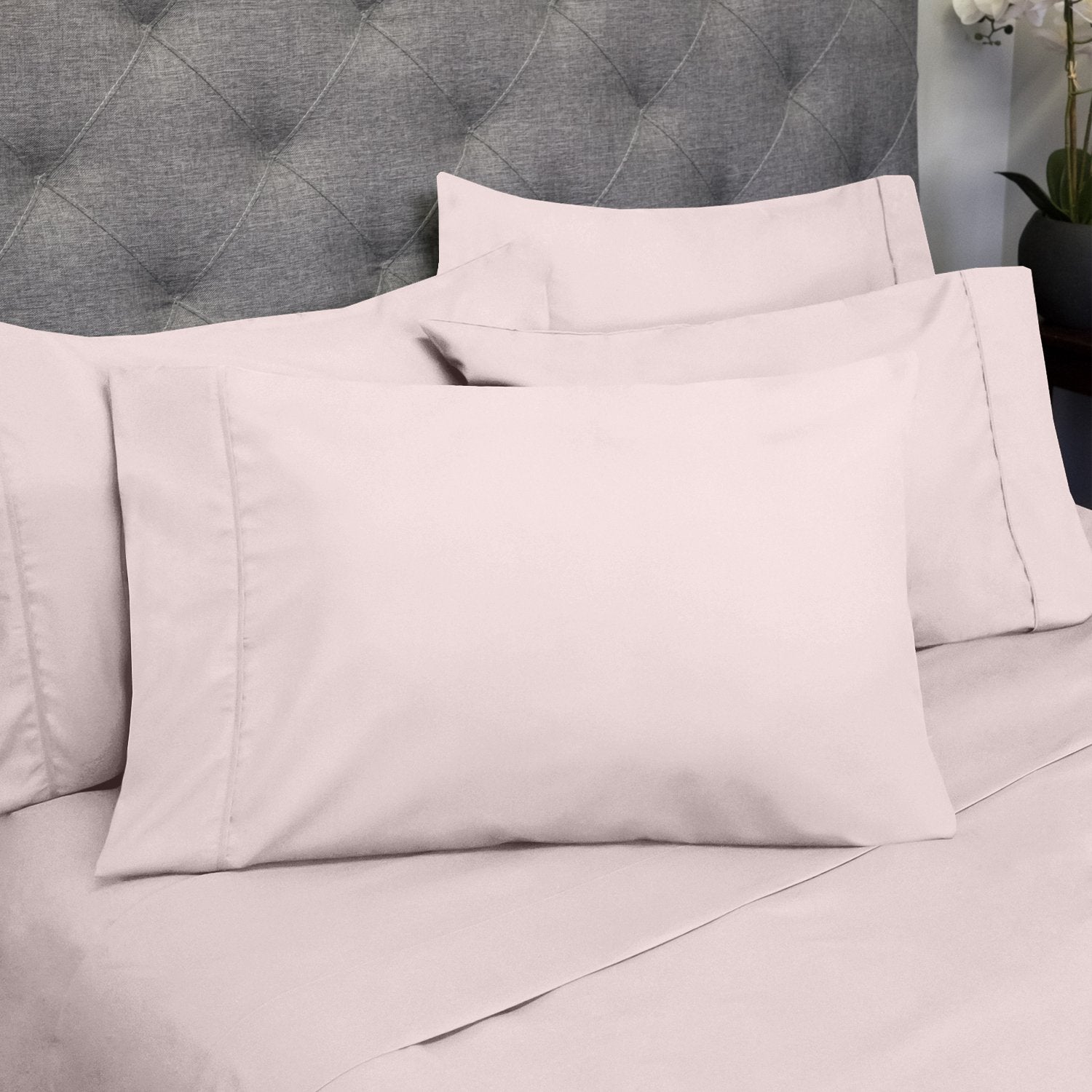 Deluxe 6-Piece Bed Sheet Set (Pale Pink) - Pillowcases