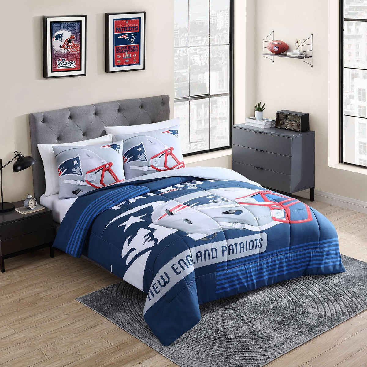 New England Patriots NFL Officially Licensed 3-Piece Comforter Set - Bed