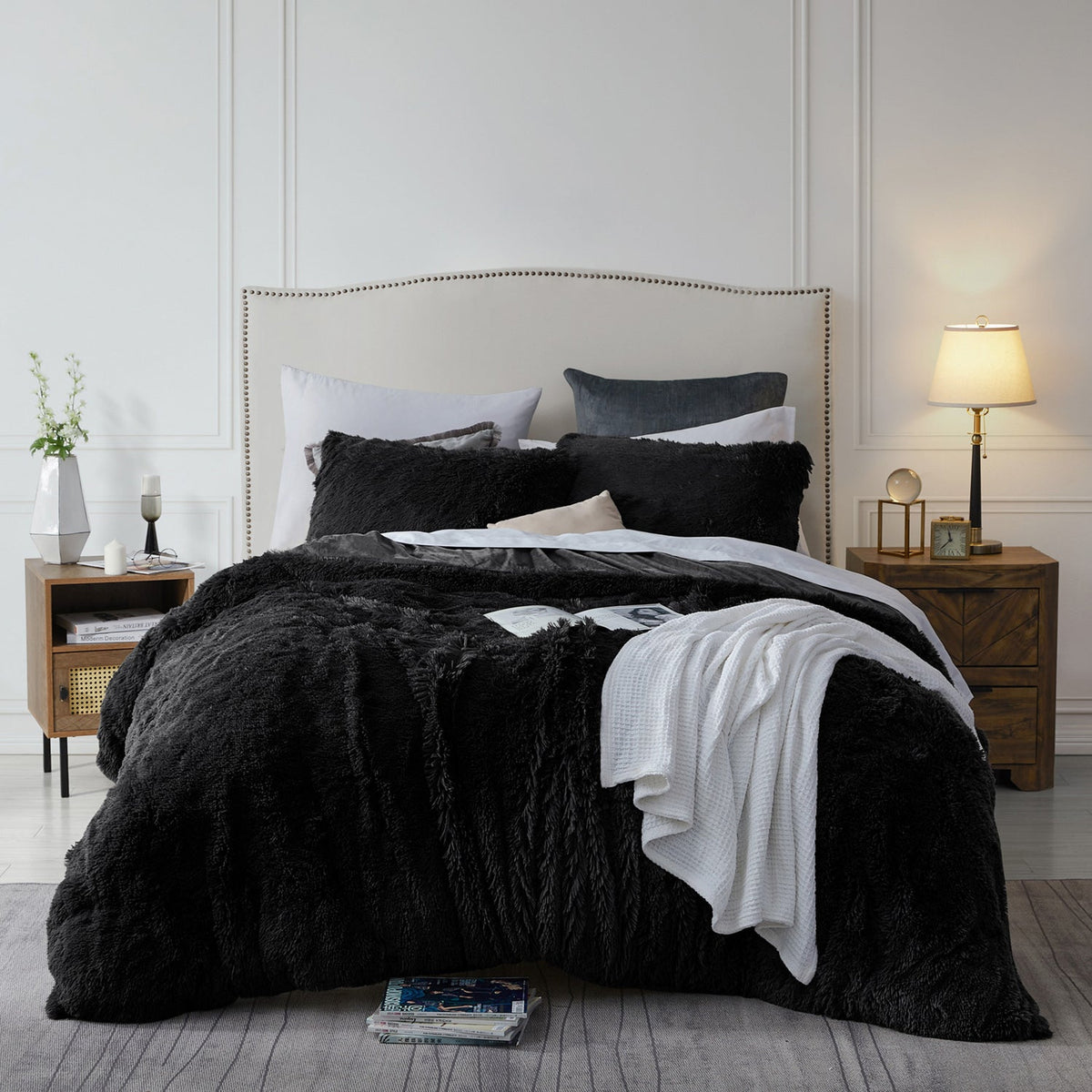 Shaggy Faux Fur 3-Piece Duvet Set Black - Bed